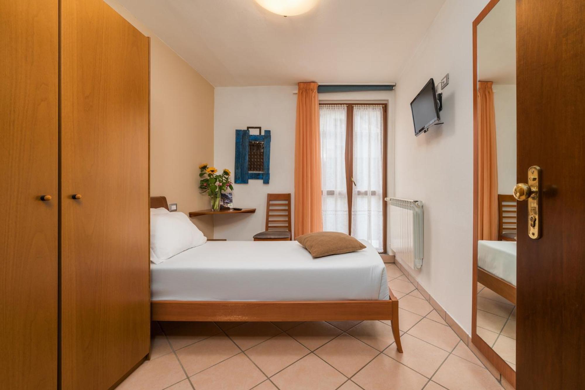 Hotel Oasi Verde Bienno Екстер'єр фото