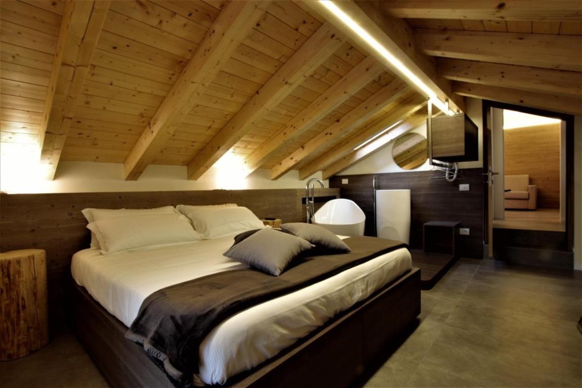 Hotel Oasi Verde Bienno Екстер'єр фото